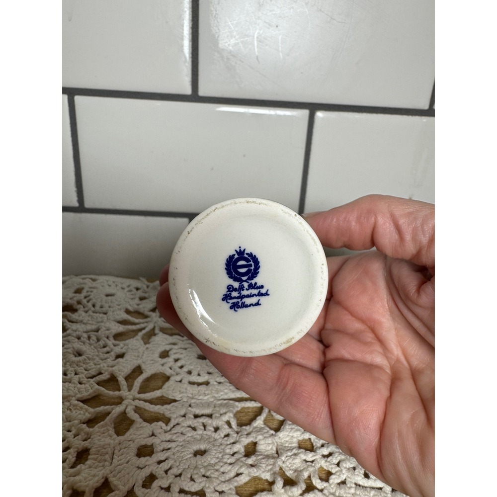 Delft Blue Handpainted Holland Windmill Ceramic Bud Vase 5 Inch Blue White - Picture 5 of 8